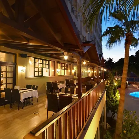 Anitas Hotel 3*