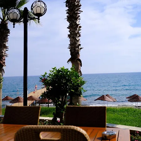 Anitas Hotel Konaklı