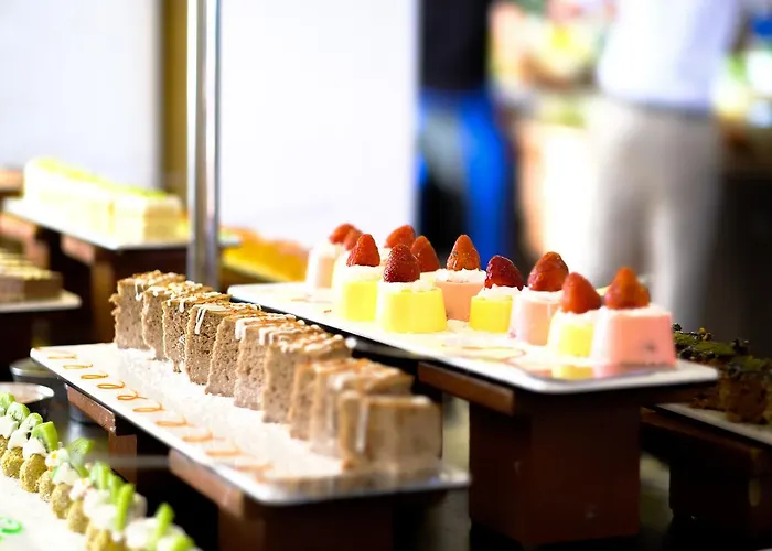 Anitas Hotel Konaklı