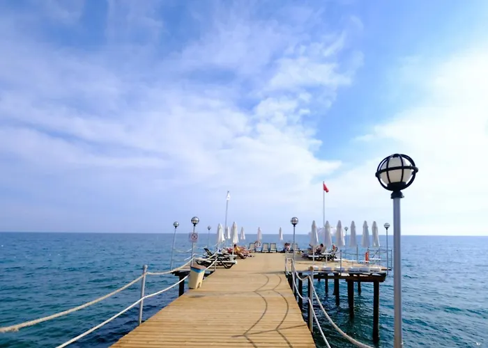 Anitas Hotel Konaklı