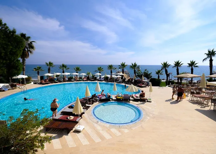 Anitas Hotel Konaklı