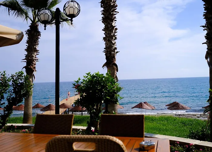 Anitas Hotel Konaklı